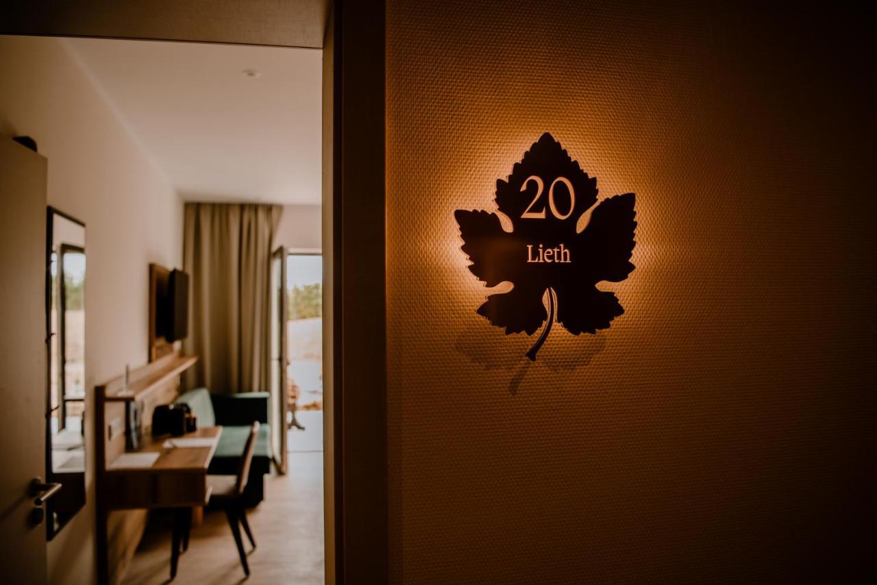 Weinzuhause Hotel-Restaurant-Vinothek Mommenheim Dış mekan fotoğraf