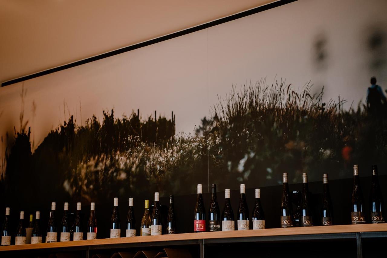 Weinzuhause Hotel-Restaurant-Vinothek Mommenheim Dış mekan fotoğraf