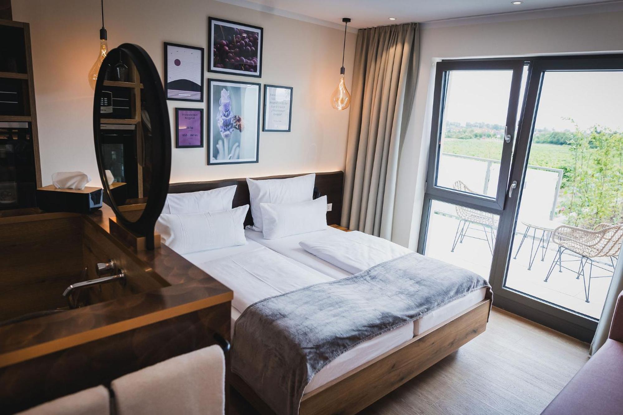 Weinzuhause Hotel-Restaurant-Vinothek Mommenheim Dış mekan fotoğraf