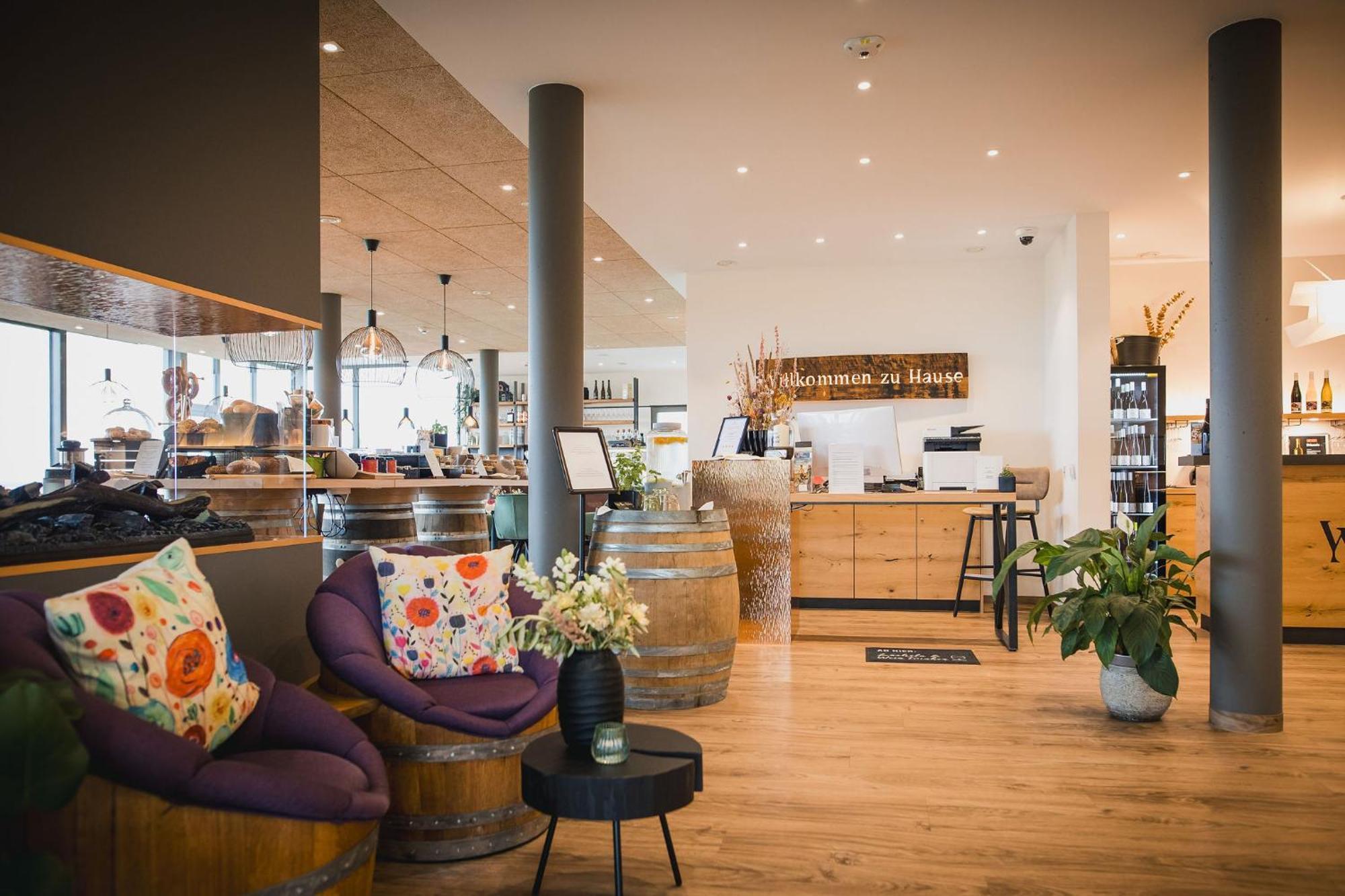 Weinzuhause Hotel-Restaurant-Vinothek Mommenheim Dış mekan fotoğraf