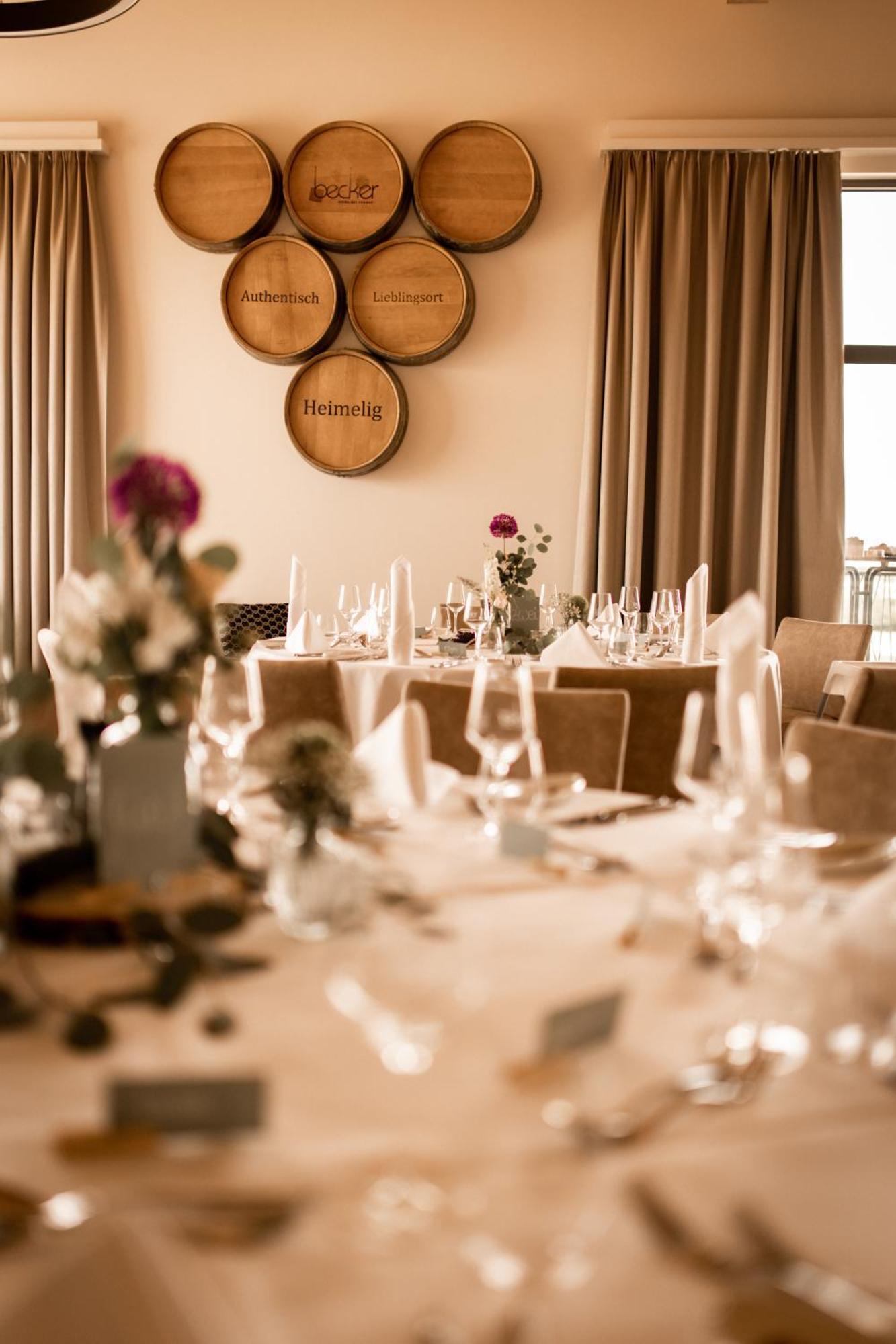 Weinzuhause Hotel-Restaurant-Vinothek Mommenheim Dış mekan fotoğraf
