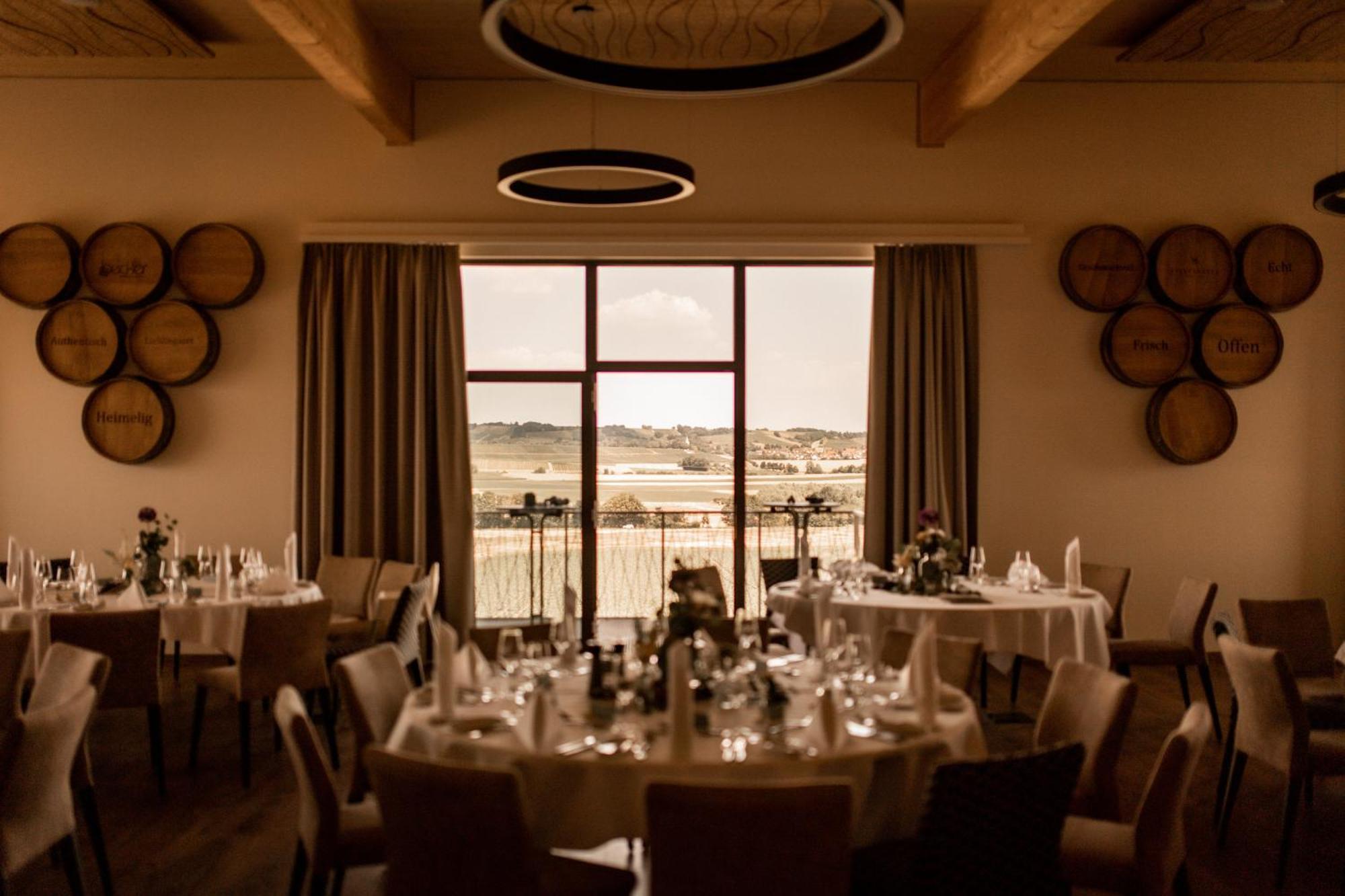 Weinzuhause Hotel-Restaurant-Vinothek Mommenheim Dış mekan fotoğraf